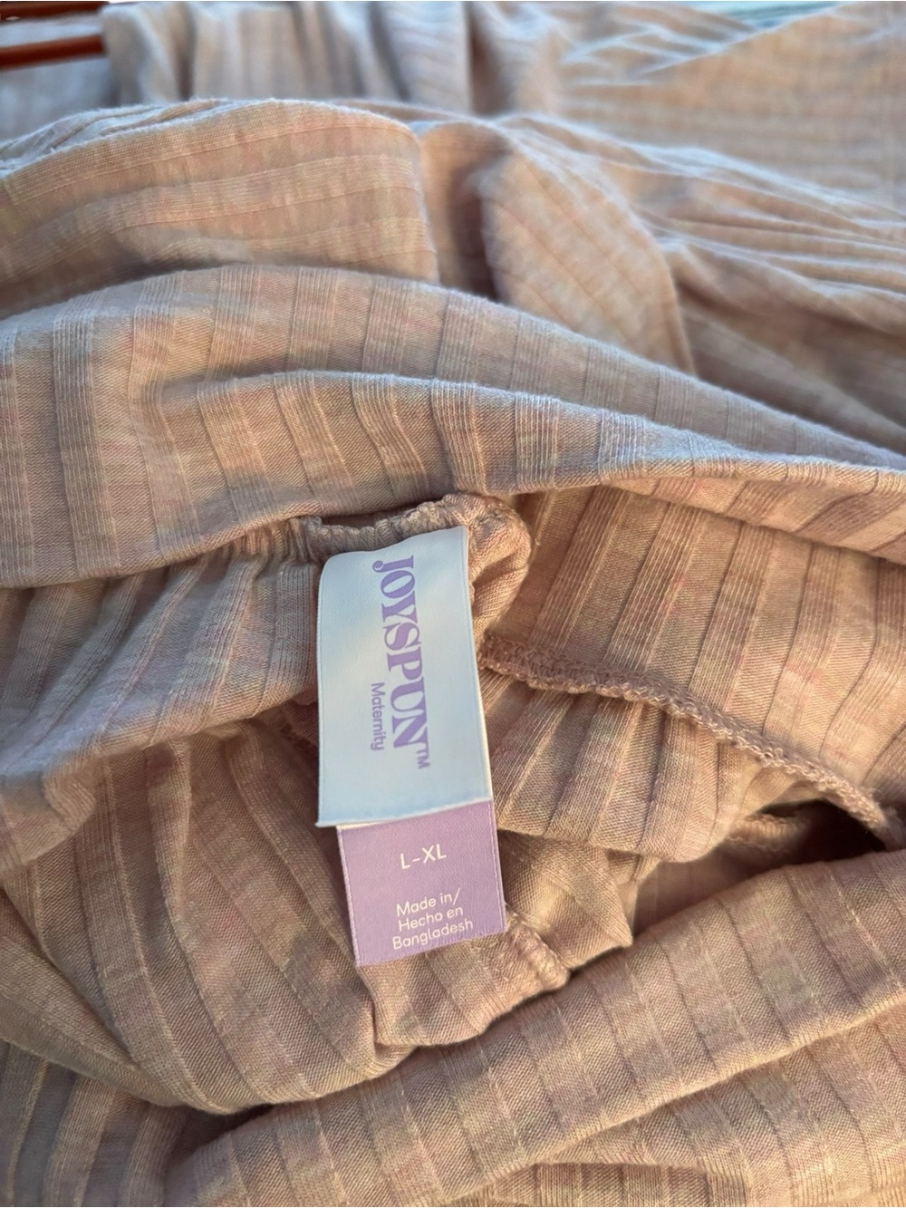 JOYSPUN Maternity Ribbed Two-Piece Set in Blush Pink L/XL - Picture 9 of 13